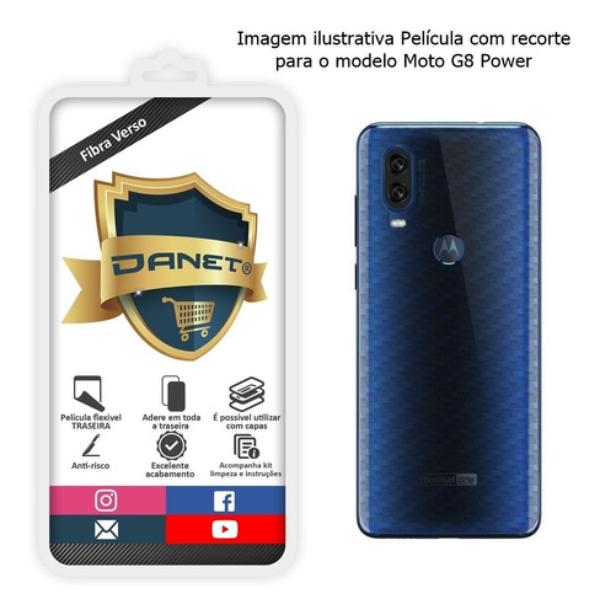 Pelicula-De-Gel-Traseira-Fibra-Carbono-Moto-G8-Power-Protecao-Que-Adere-E-Cobre-Toda-A-Parte-Traseira-do-Aparelho