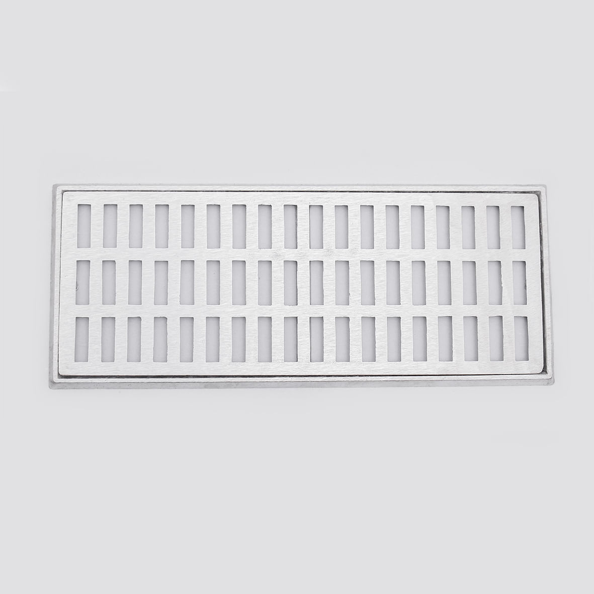 Grelha-Pluvial-20x50-com-Suporte---Aluminio-Fundido-Escovado---Ficone-Reis