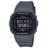 Relógio CASIO G-SHOCK masculino digital cinza DW-5610SU-8DR