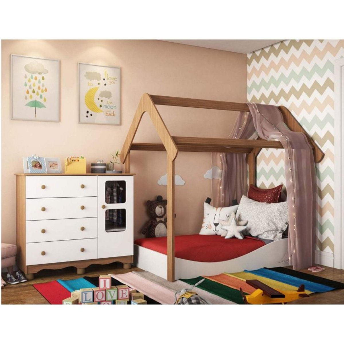 Quarto de Bebê com Cama Casinha e Cômoda 4 Gavetas 1 Porta Móveis Peroba Branco/Carvalho