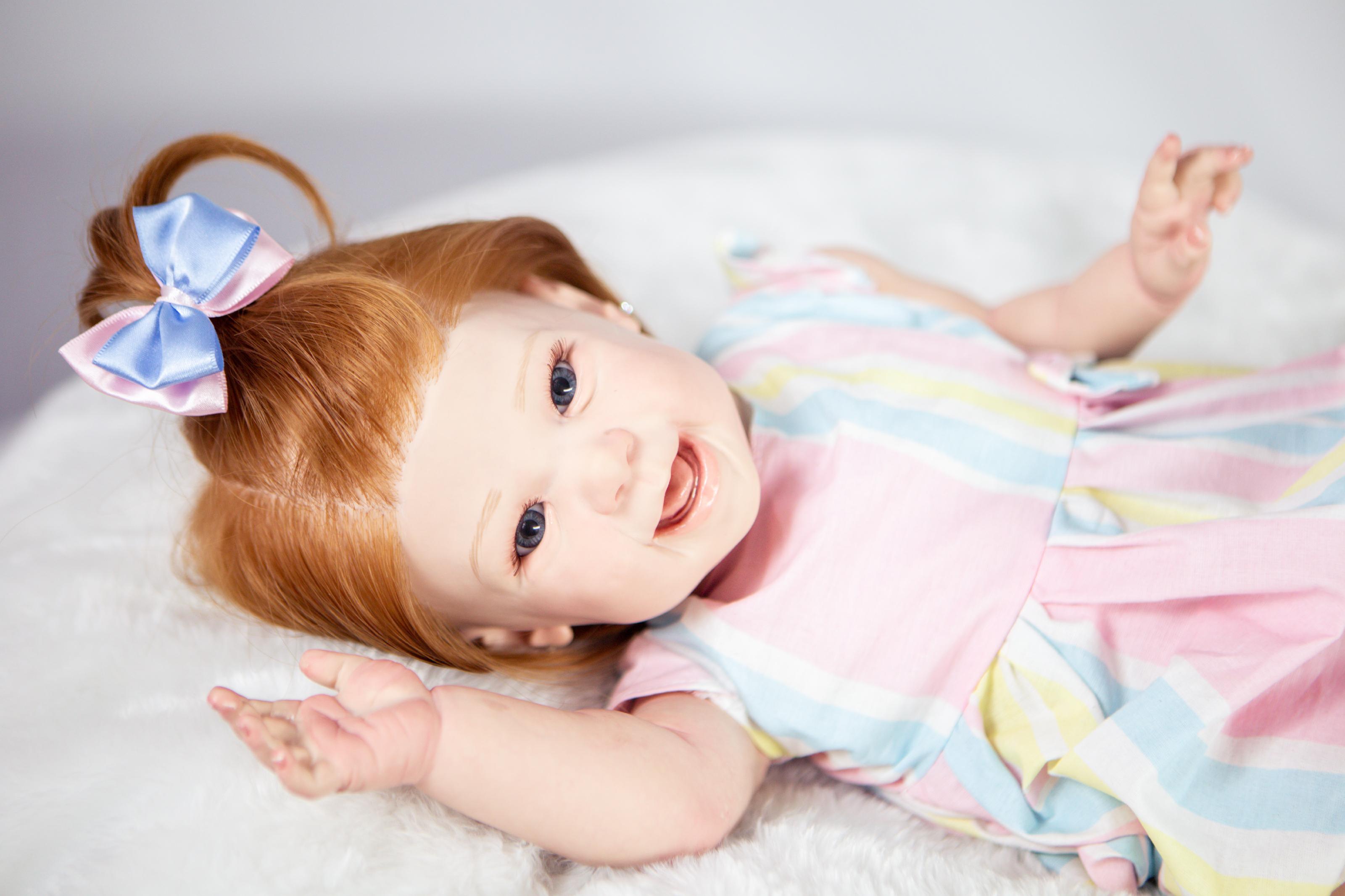 BEBÊ REBORN MENINA BELYNHA MEGA REALISTA TODA EM SILICONE CABELO