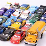 01:55 Pixar Carros 3 Relâmpago Mcqueen Jackson Storm Diecast Me