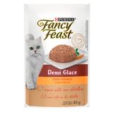 Racão Úmida Nestlé Purina Fancy Feast Sachê Demi Glace Com Frango Para Gatos Adultos - 85 G