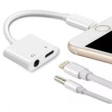 Adaptador iPhone Dual P2 + Lightning Carrega Com Fone 3.5mm