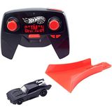 Hot Wheels R/c 164 Escala The Batman Batmobile, Veículo De Controle Remoto Do Filme, Controlador Recarregável Usb, Corrida On Ou Off Track,