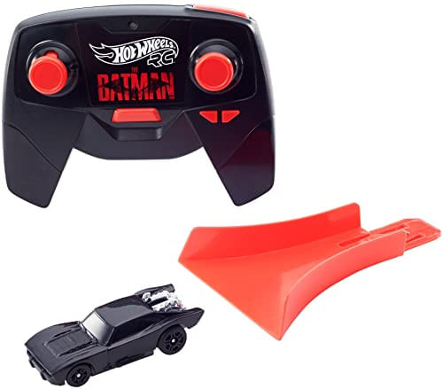 Hot Wheels R/c 164 Escala The Batman Batmobile, Veículo De Controle Remoto Do Filme, Controlador Recarregável Usb, Corrida On Ou Off Track,