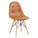 Cadeira estofada Eames Eiffel Botonê - Marrom caramelo Vintage  - Base de madeira clara