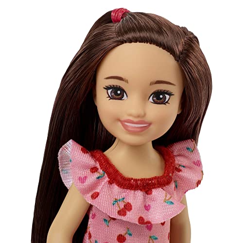 Barbie Chelsea Doll (morena) Usando Cherry-prin Babado