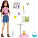 Barbie Leva Dois Playset De Camping Com Skipper Doll (~10 In), Pet Bunny, Firepit, Sticker Sheet &amp;amp Camping Accessories, Presente Para Cr