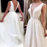 Vestido De Noiva Luxo Decote V Fino Em Tule Estilo Princesa