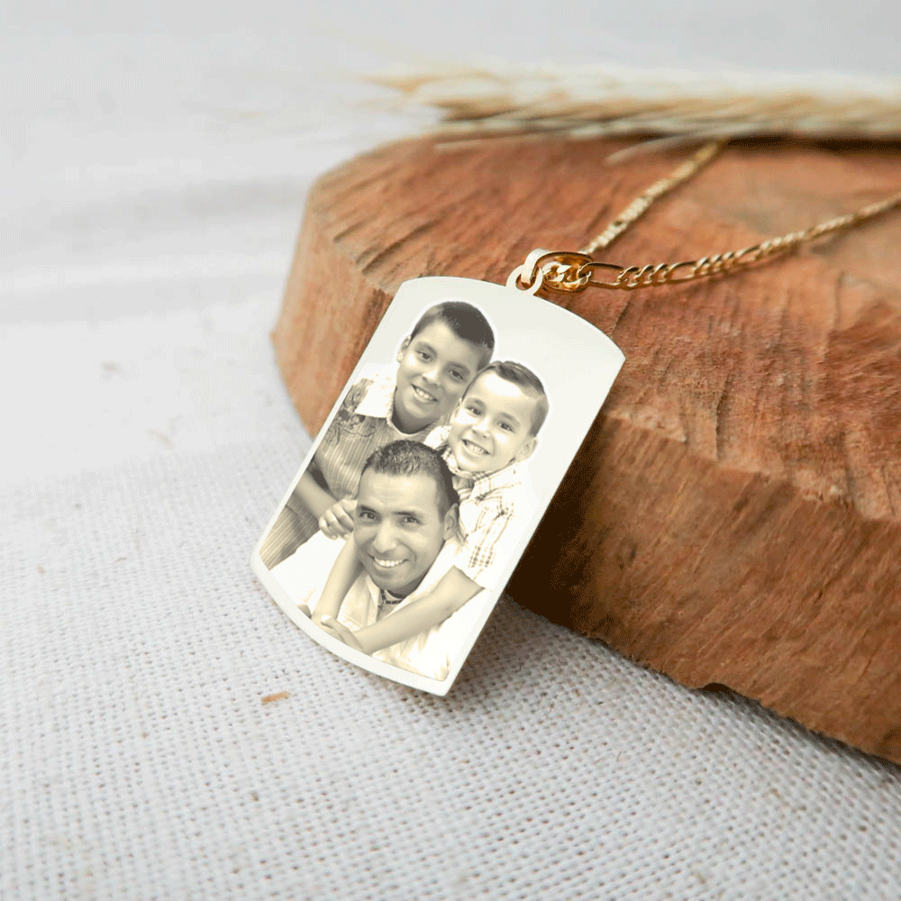 Colar Masculino Com Foto Personalizada Banhado Em Ouro 18k Joyce Fenolio