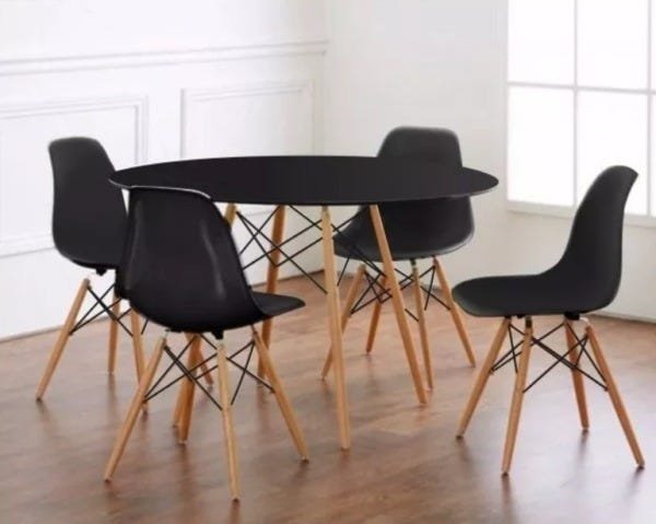 Conjunto Mesa Eiffel 90cm Preta + 4 Cadeiras Dsw Eiffel Design Charles Eames Preta - Prolar