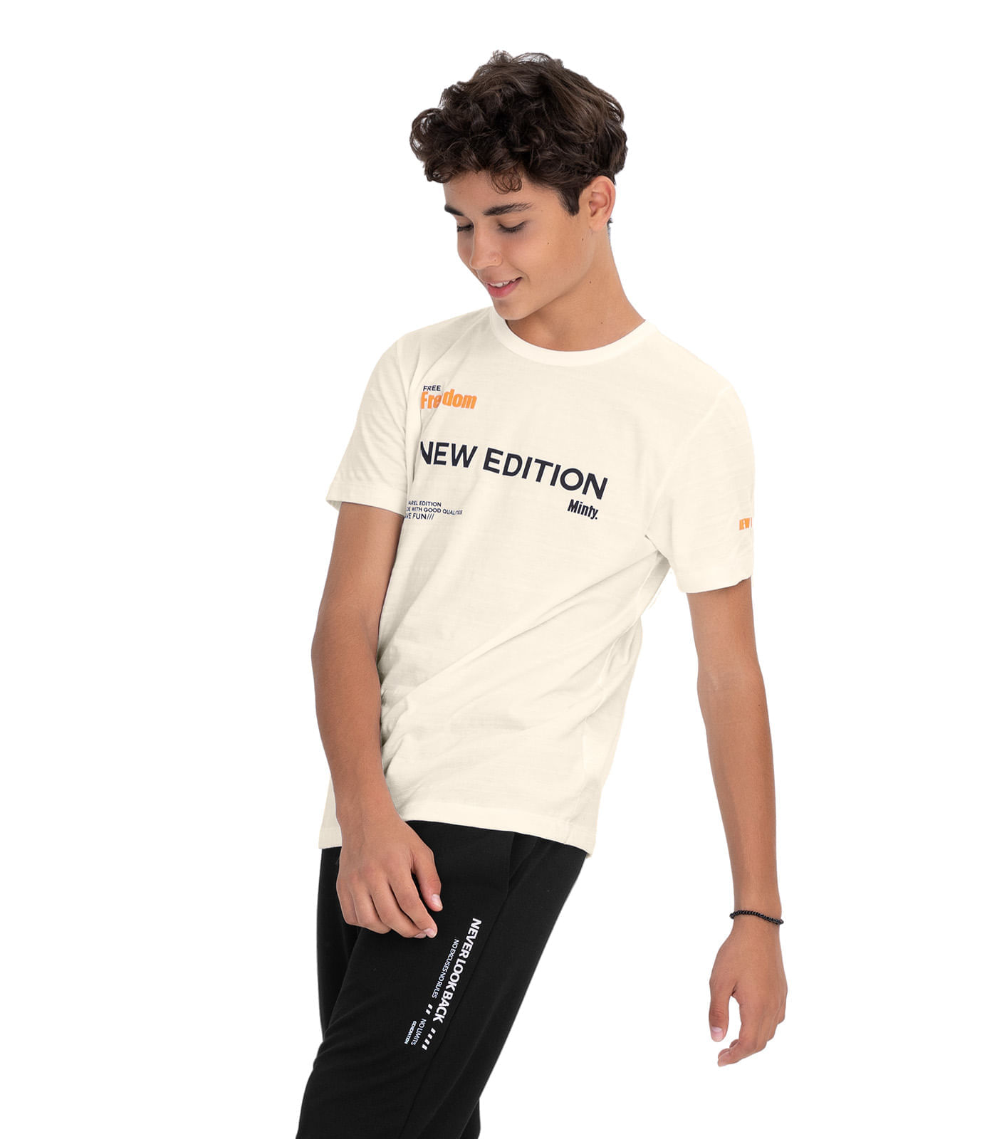 Camiseta Juvenil Masculina New Edition Minty Bege 12