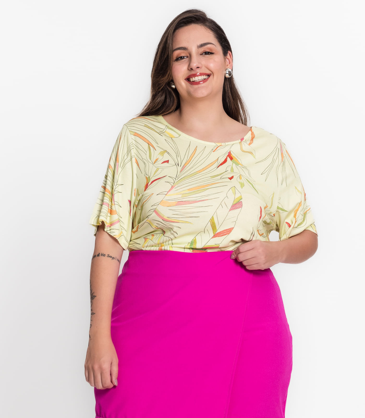 Blusa Feminina Plus Size Em Viscose Secret Glam Verde Plus G3