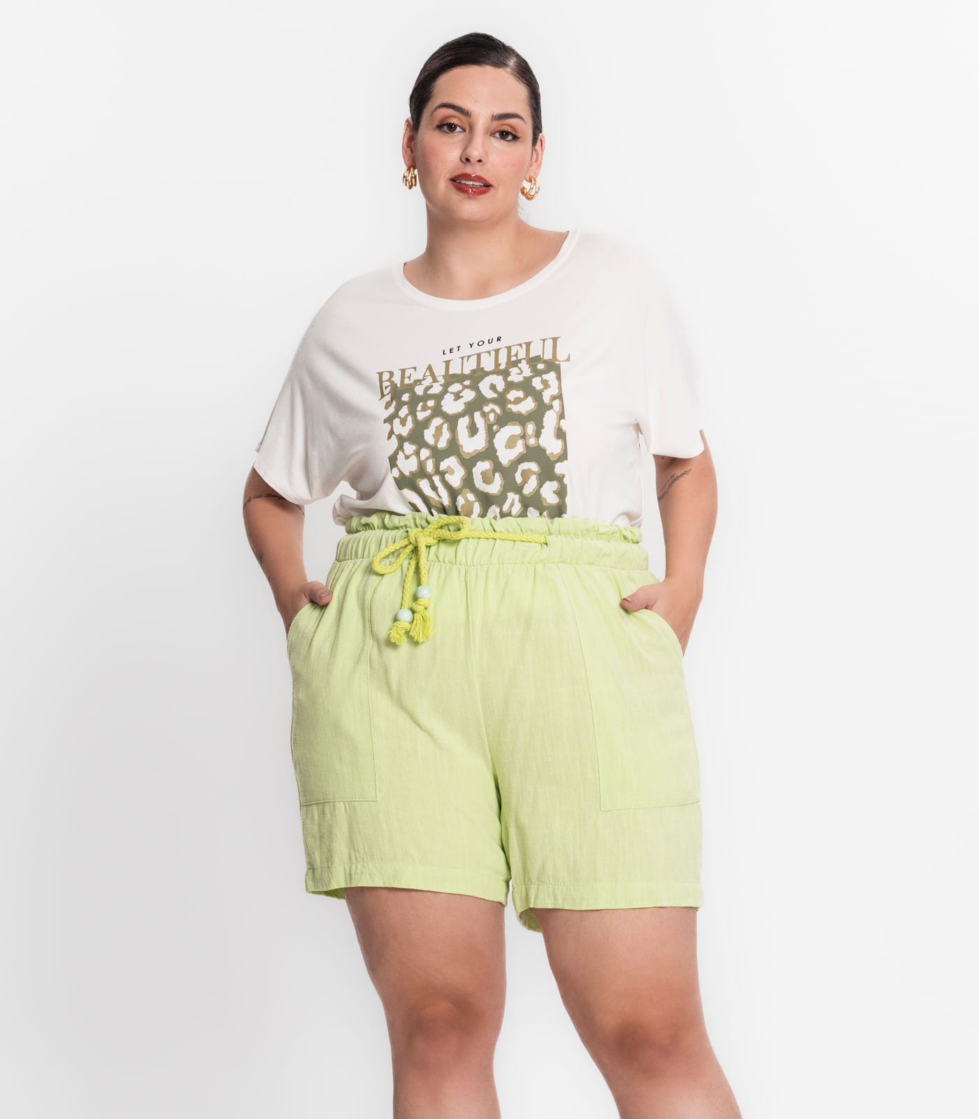 Shorts Feminino Plus Size Em Linho Secret Glam Verde Plus G2