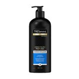 Condicionador Tresemmé Hidratação Profunda Pantenol Niacinamida 650ml