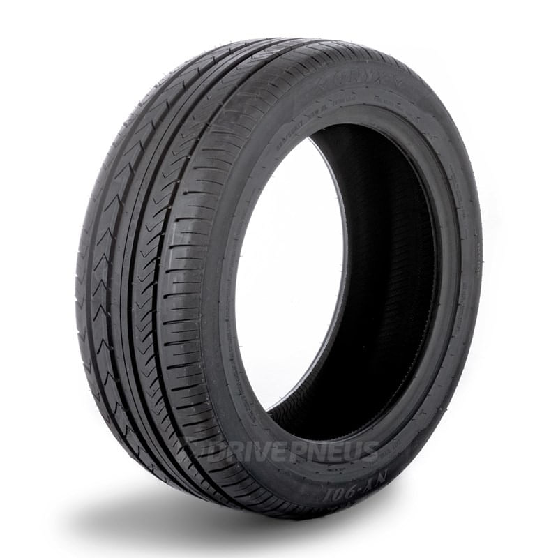 Pneu Onyx Tires Ny901 245/40 R18 97w