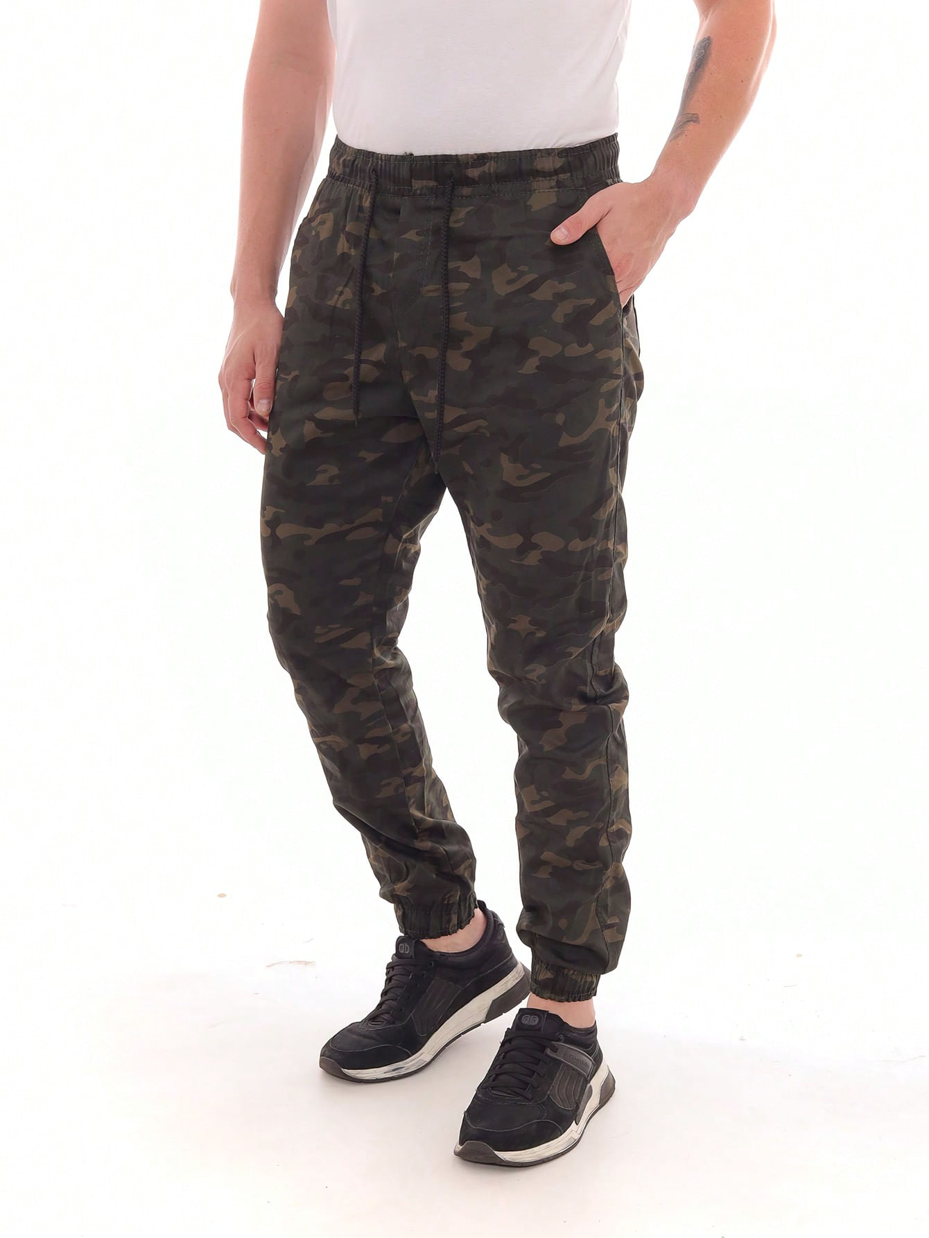 Calça Masculina Jogger Sarja Verde Camuflada