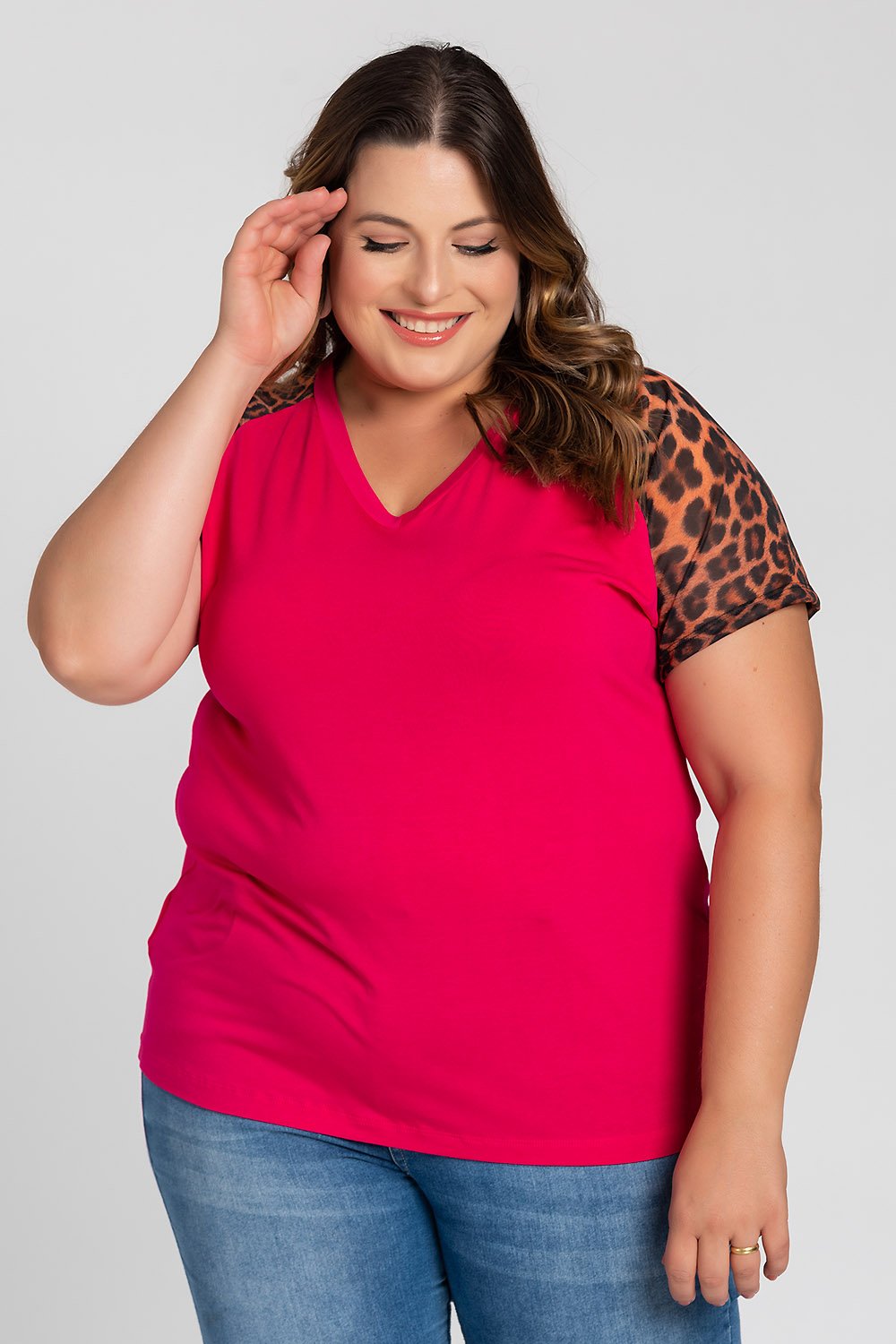 Blusa Feminina Plus Size  Visco Decote &#39;v&#39; Mangas Animal Print - Serena