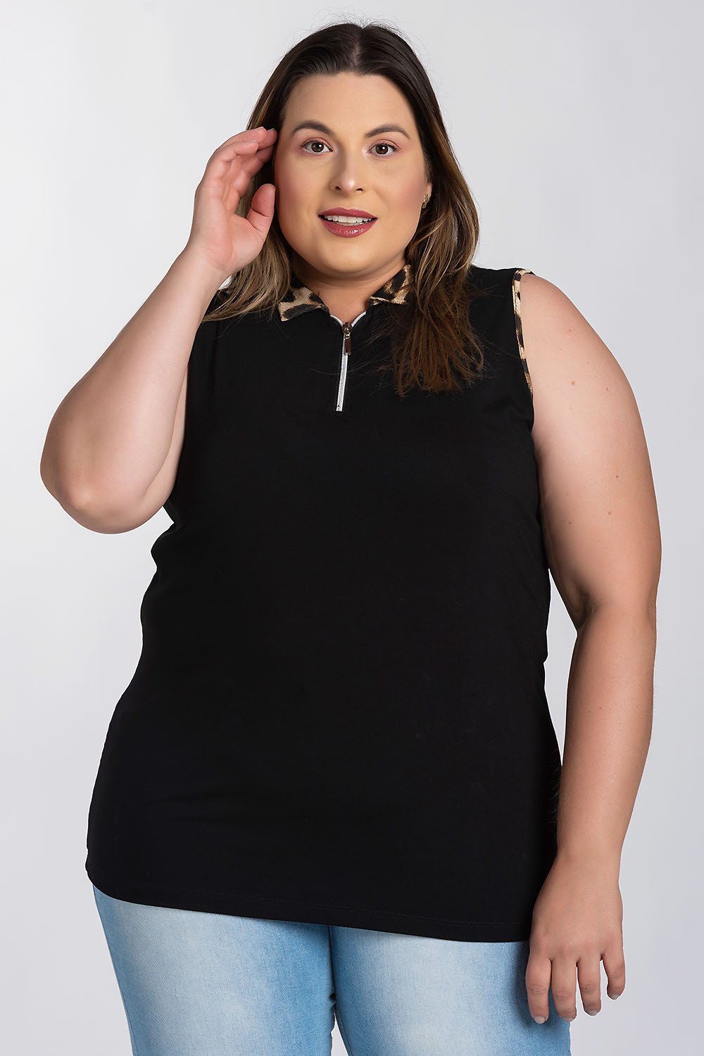 Regata Feminina Plus Size Visco Detalhe Animal Print Zíper Decote - Serena