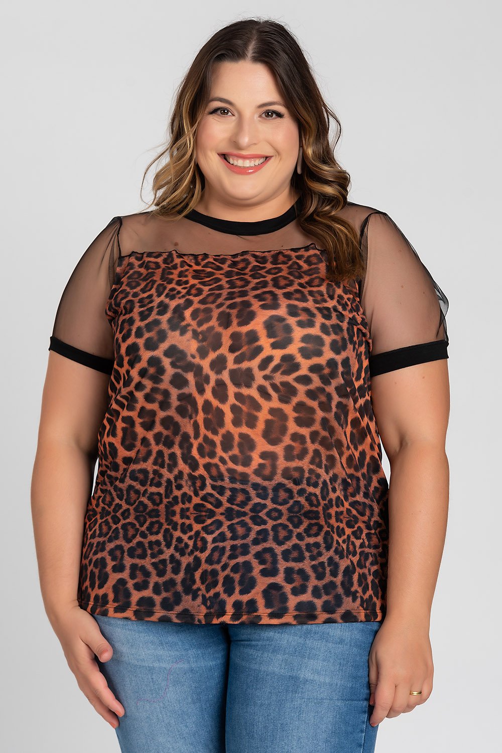 Blusa Feminina Plus Size Detalhe Tule Sublimado Animal Print Visco Costas - Serena