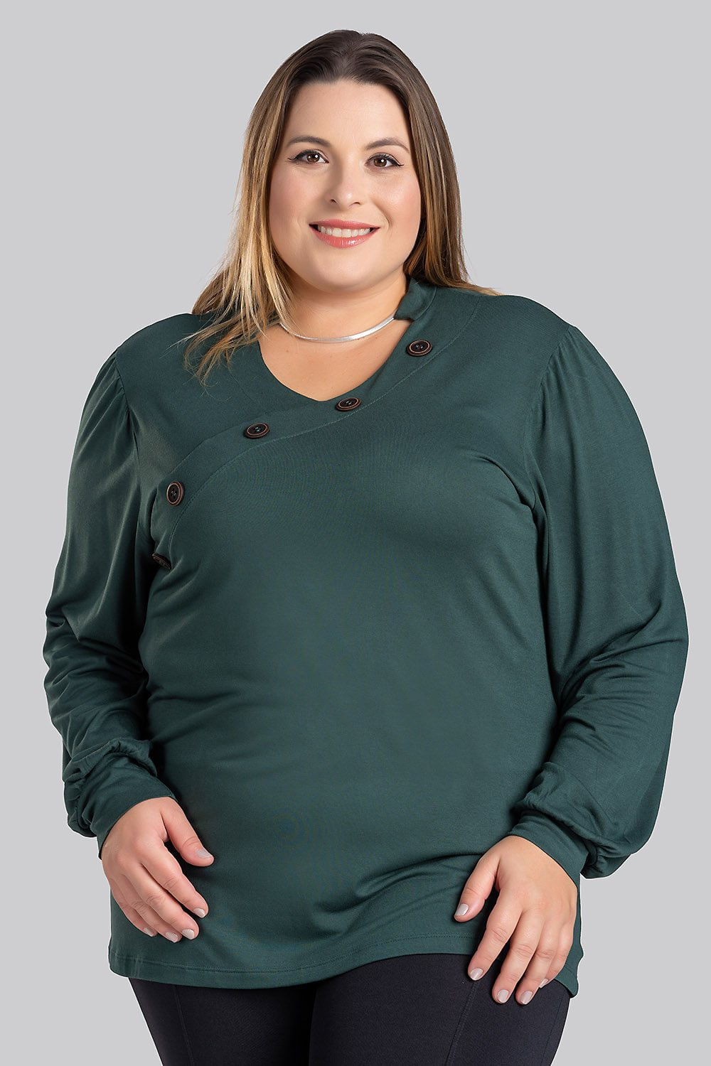 Blusa Feminina Plus Size Mangas Bufantes Com Golinha E Recorte Frente Com Botões - Serena