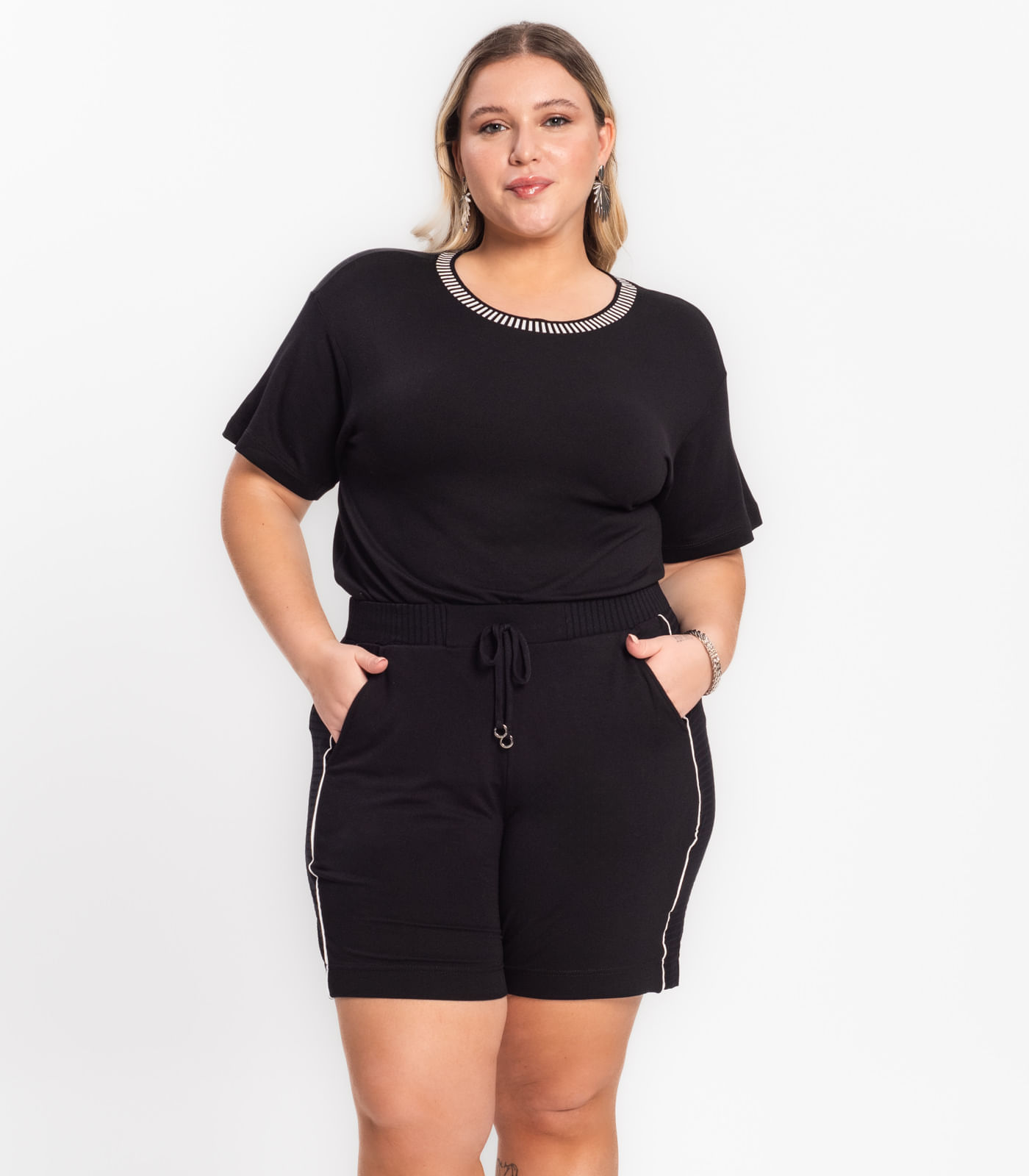 Conjunto Feminino Plus Size Secret Glam Preto Plus G4