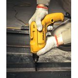 Furadeira Gatilho Eletrônico 3/8 Polegadas 550w Vvr Stanley Voltagem:220v