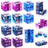 Brinquedo Infinity Cube Zhanmai Galaxy Space Astronaut 20 Unidades