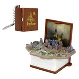 Chaveiro Uszeoka Enchanted Castle Scene Para Crianças Brown