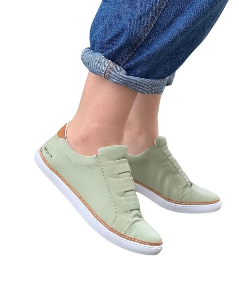 Tênis Feminino Casual Em Couro Sola Baixa Verde Pistache Parô