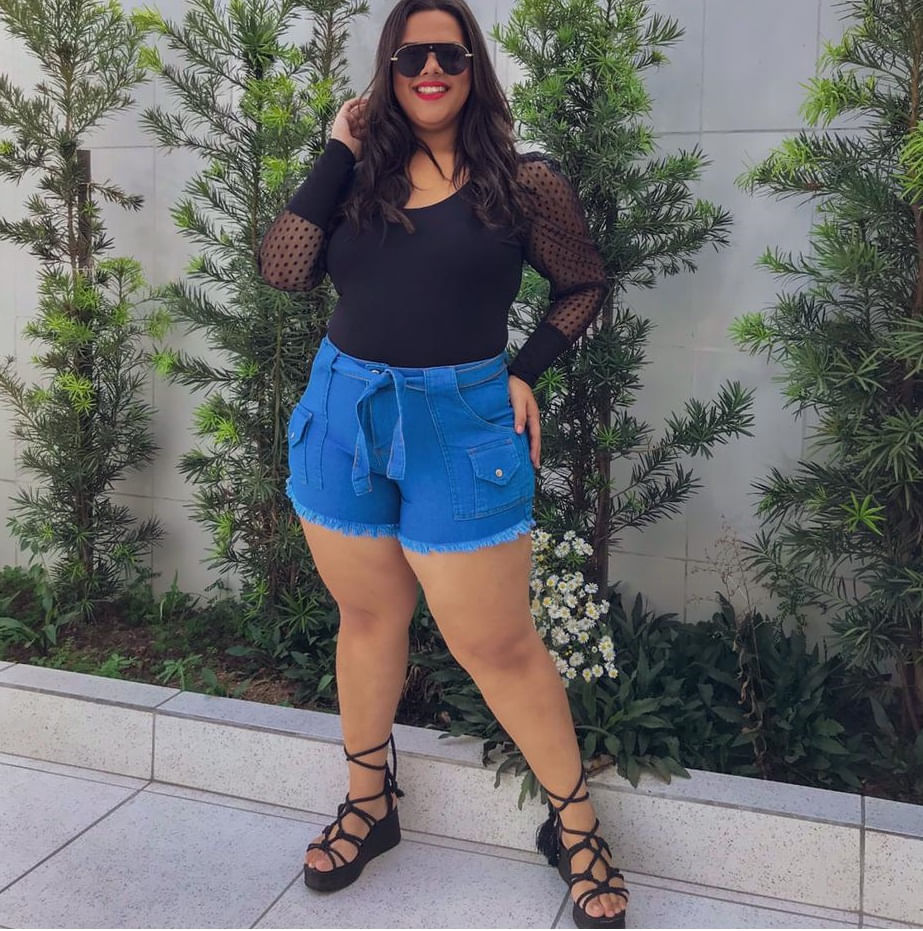 Shorts Plus Size Jeans Com Lycra Feminino Tamanho Grande