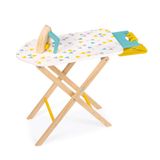 Conjunto De Tábuas De Passar Roupa Janod Pretend Laundry Com Ferro E Cabides
