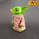 Kit Boneco Jedi Yoda 11cm + Caneca Star Wars Jedi 350ml