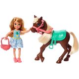 Barbie Club Chelsea Boneca e Cavalo, Loira de 6 polegadas, Vestindo Moda e Acessórios