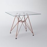 Mesa Eiffel Quadrada 90cm Tampo De Vidro Com Base De Ferro Cobre Cor: Branco