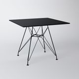 Mesa Eiffel Quadrada 90cm Tampo De Madeira Preto Com Base De Ferro Preto Cor: Preto