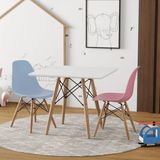 Conjunto De Mesa Madeira Infantil 68cm Quadrado Branco 1 Cadeira Azul 1 Cadeira Rosa