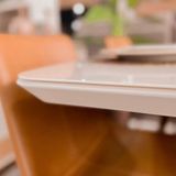 Mesa de Jantar Luna, Tampo Retangular Off White 1,40 m com Base em Madeira