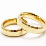 Par Aliança Ouro 18k Banhada Chanfrada 6mm Aço Inoxidável Tamanho:12-13