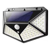 Jardim Encantado Com A Luminária De Led Solar À Prova D&#39;água
