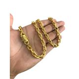 Cordão Cadeado 8mm Fecho Mão Rezando - Banhado A Ouro 18k