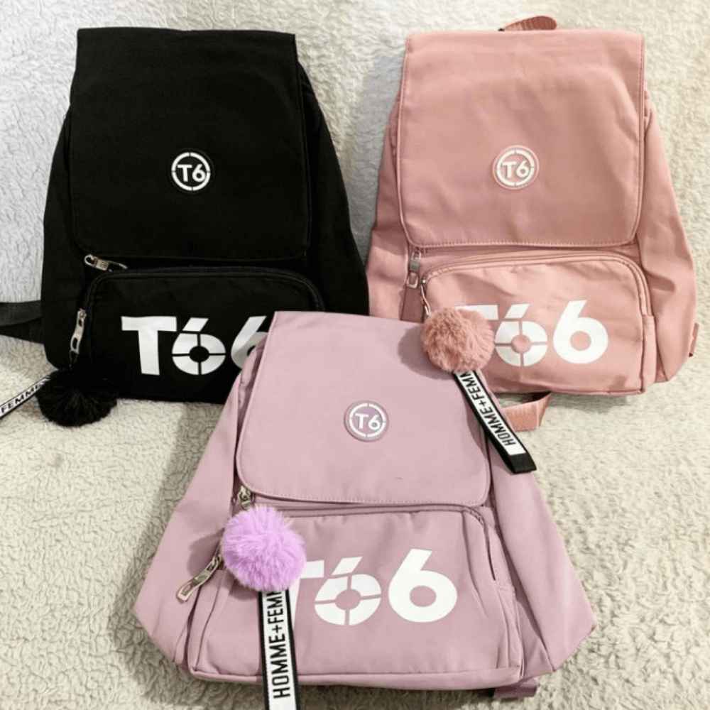 Mochila T66 Bolsa Feminina De Costas Grande Escolar Viagem Passeio C/ Chaveiro Pompom