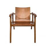 Poltrona Lais Estrutura Madeira Maciça Assento E Encosto Anatômico Sala Luxo Decorativa Recepção