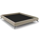 Cama Casal King Pés De Ferro Estilo Industrial 210cm Otto P05 Veludo Bege