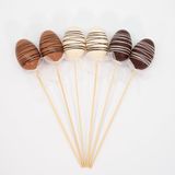 12 Ovos De Páscoa Chocolate Enfeite Decorativo Com Haste