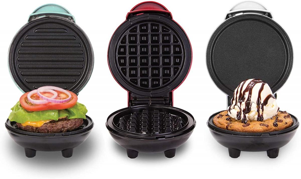 Dash DGMS03GBCL Mini Maker Grill, Griddle + Waffle Iron, 3 pacotes, Vermelho/Aqua/Branco