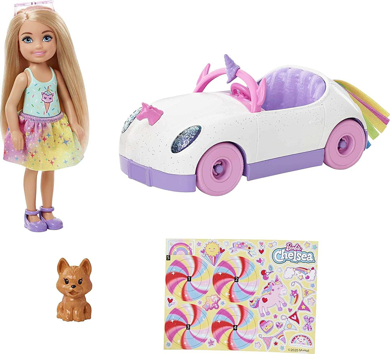 Barbie Club Chelsea Doll (loira De 6 Polegadas) Com Carro Com Tema De Unicórnio Arco-íris Aberto Cachorrinho De Estimação Folha De Adesivo