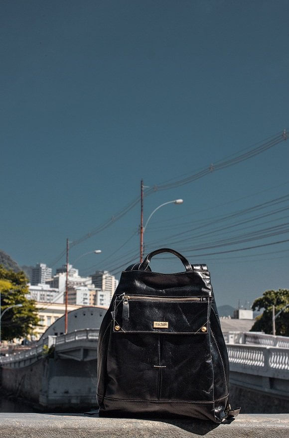 Mochila Mylena Social Clássica Em Couro