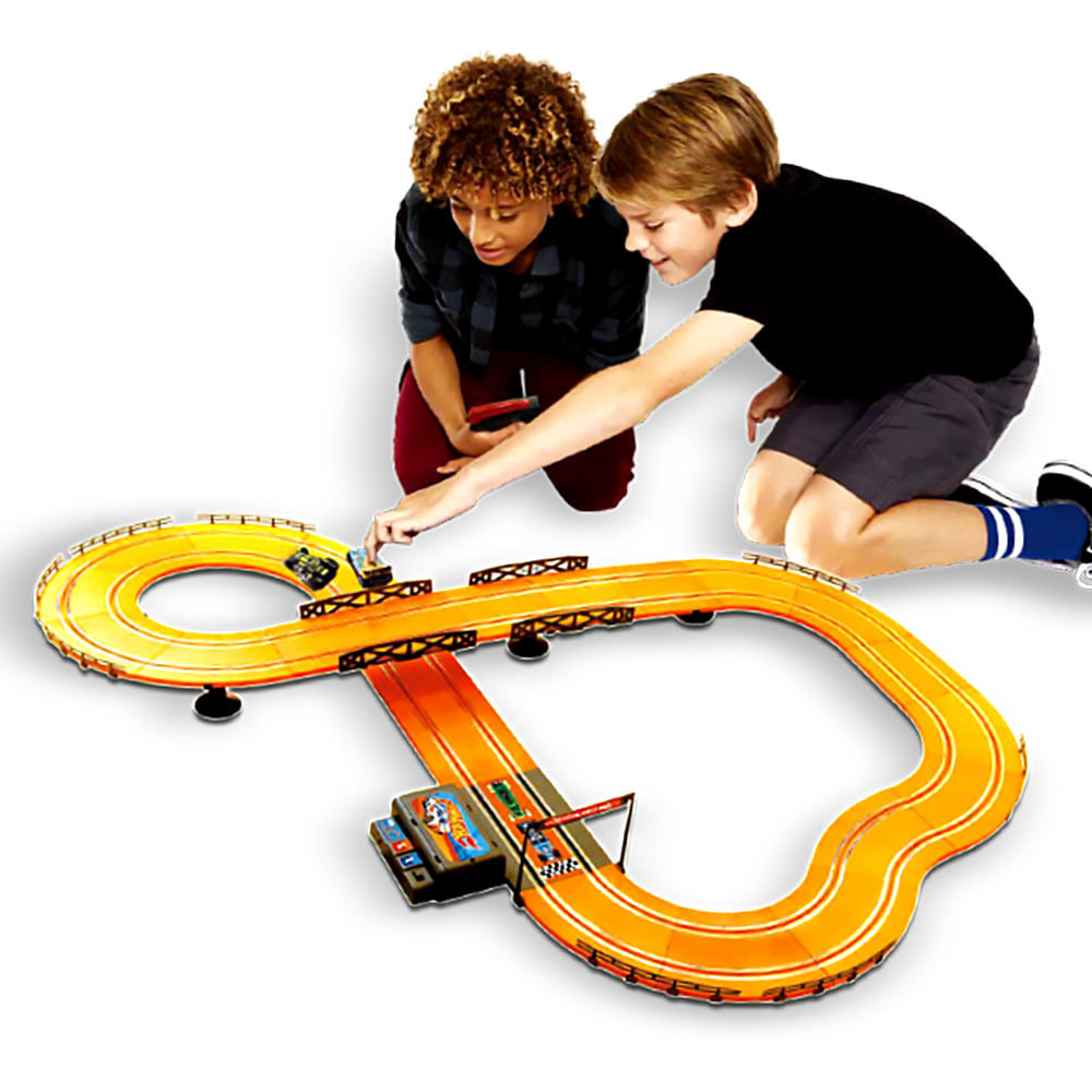 Pista De Corrida Autorama Hot Wheels Track Set Pro 380cm Multikids